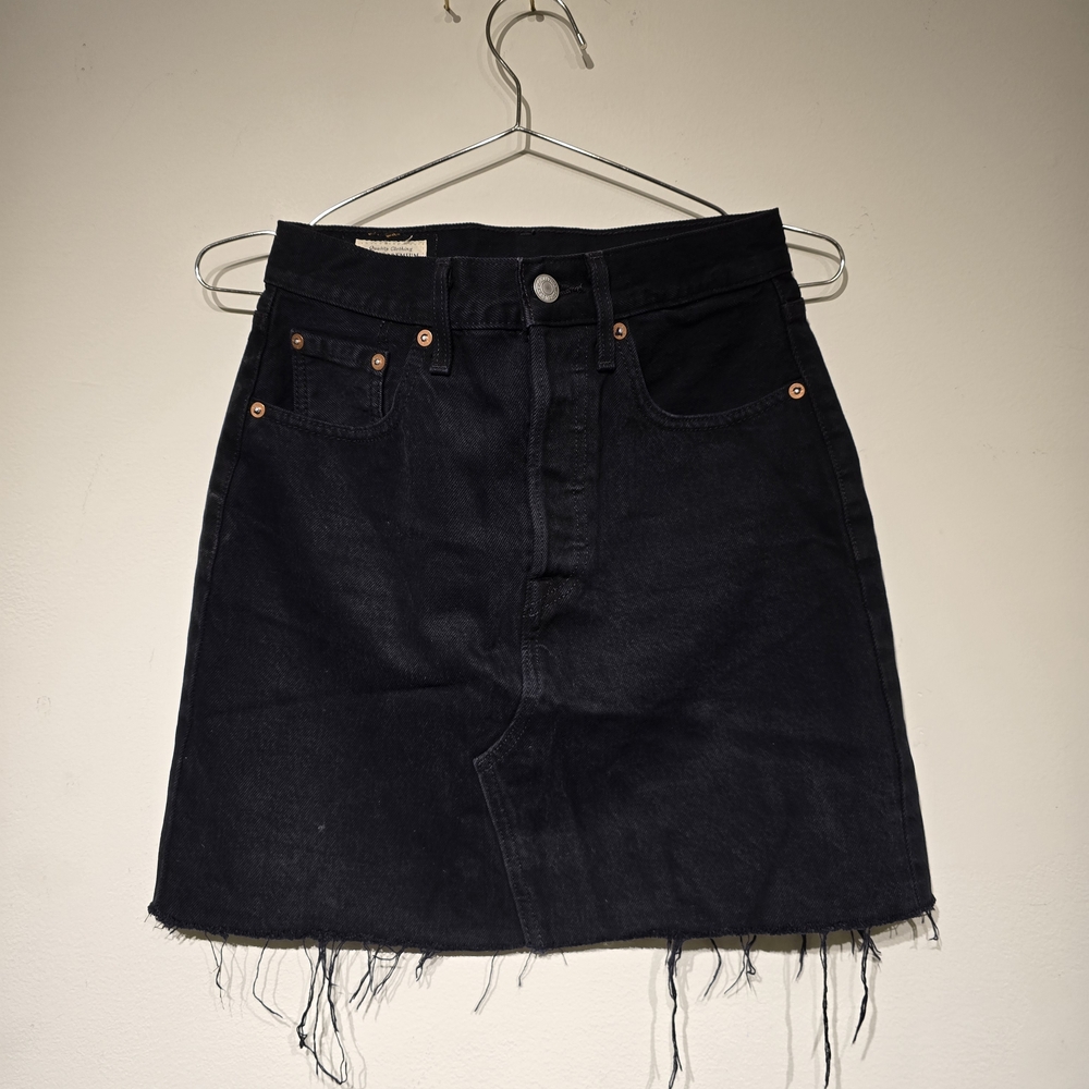 Levi's Dark Denim Mini Skirt